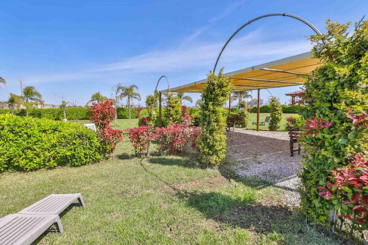 شقة I Giardini Dell'Olimpo بييسْتوم المظهر الخارجي الصورة