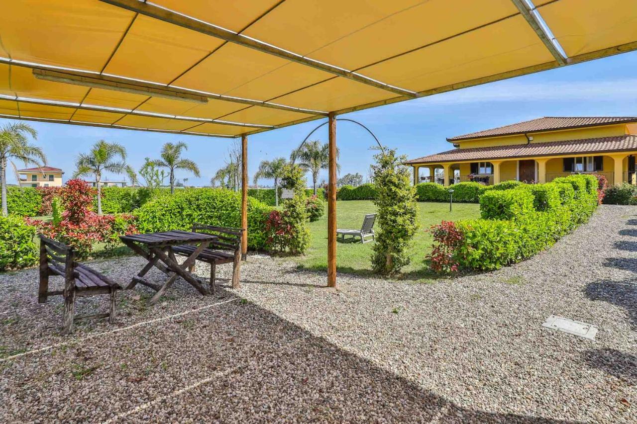شقة I Giardini Dell'Olimpo بييسْتوم المظهر الخارجي الصورة