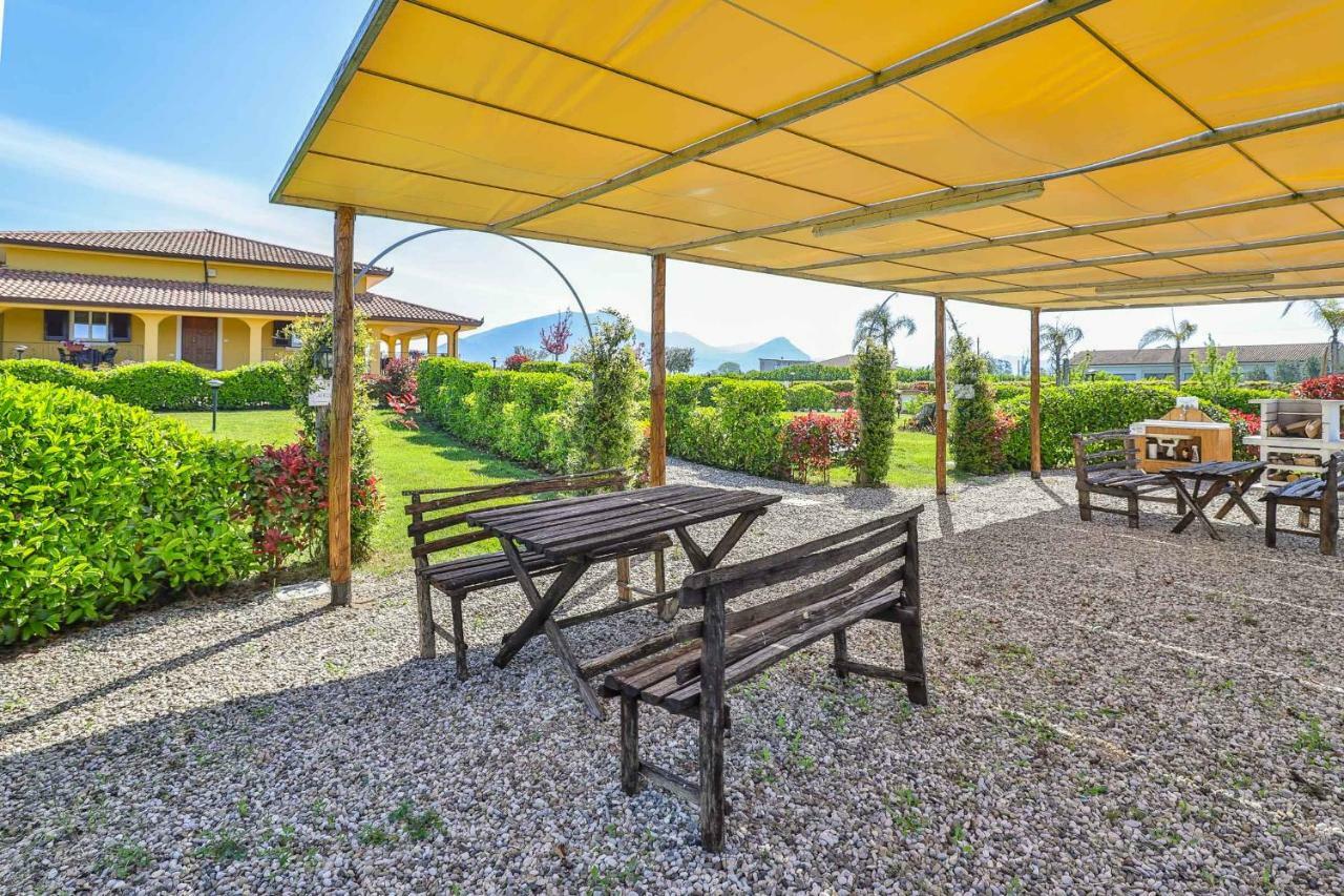شقة I Giardini Dell'Olimpo بييسْتوم المظهر الخارجي الصورة